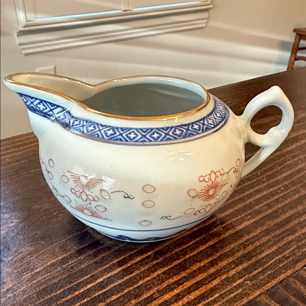 Vintage Chinese Blue and White Porcelain Creamer - Picture 3 of 6